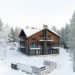 Nova A8 Ski-in Ski-out By Aavalevi レヴィ