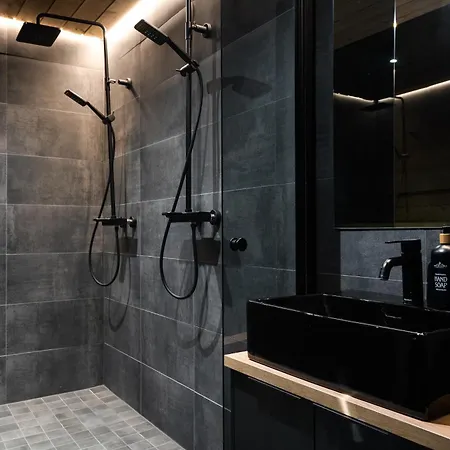 Nova Ski Residence A8, Hot Tub Access, Ski-In Ski-Out By Aavalevi Levi